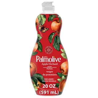 Palmolive Ultra Strength Dish Liquid packshot on a clean white background